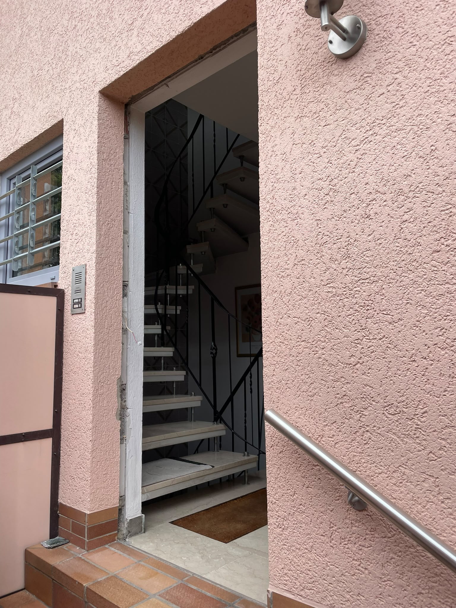 Vorher: Haustüren